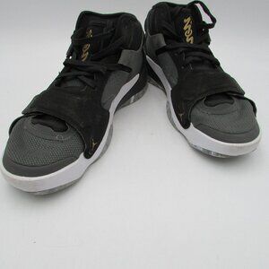 Nike Jordan Zion 2 Black Metallic Gold Men's Size 10.5